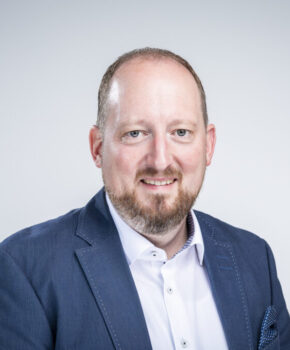 - AR-Mitglied seit 2023 - selbständiger Kaufmann in Neustadt